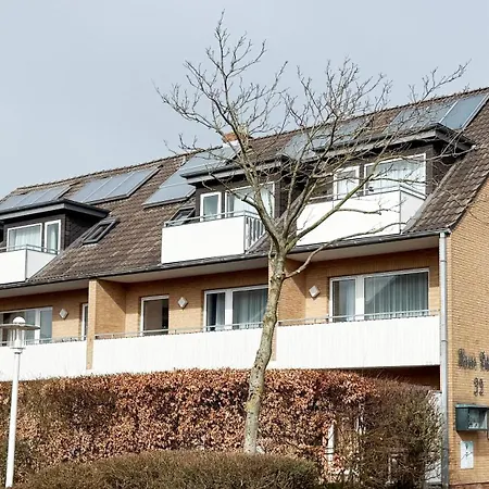 Haus Dithmarschen 4 *